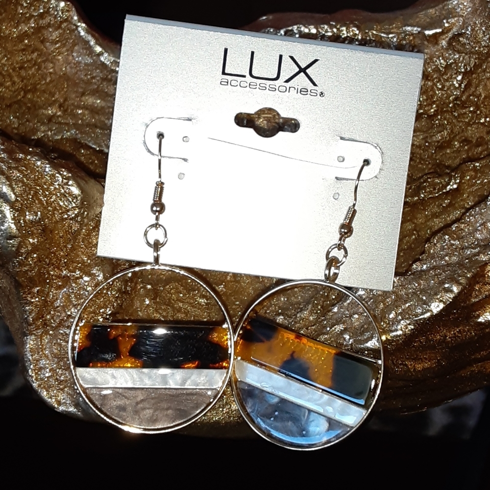 Lux.   Earrings. NEW